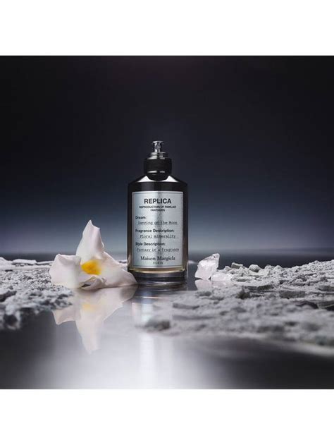 Replica Fantasies Dancing on the Moon Eau de Parfum